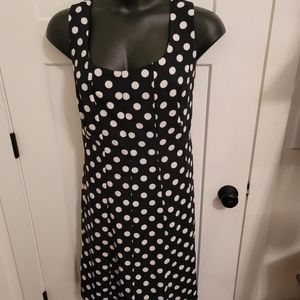 Sleeveless polka dot dress